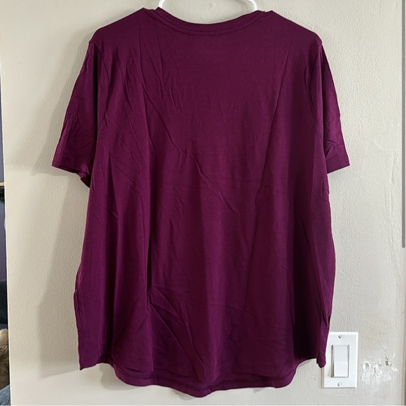 🆕2 Terra & Sky Women's semi-fitted Plus Size V-Neck Short Sleeve shirts size 1X - Picture 3 of 12
